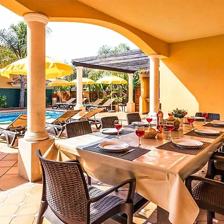 Cabrita De Parra Gale (Albufeira)